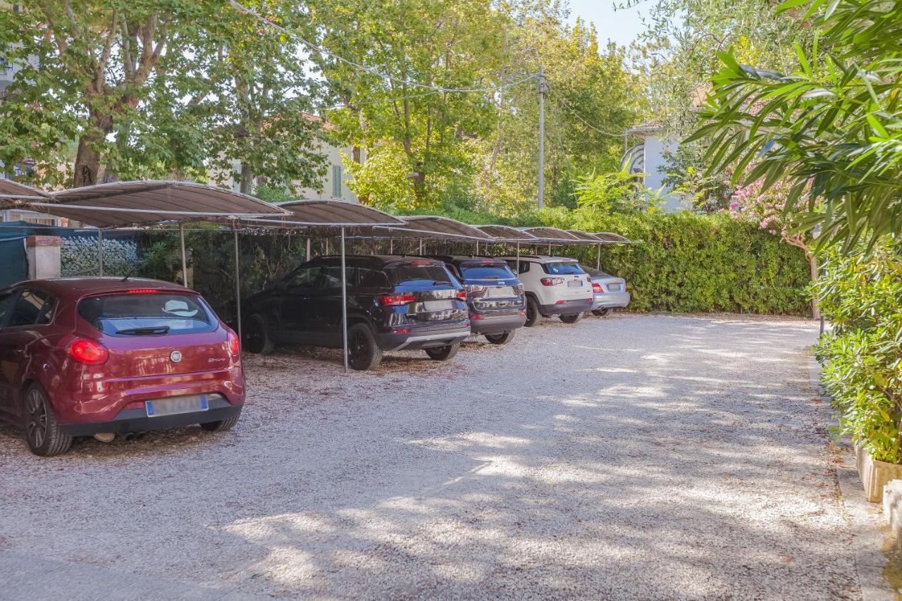 Hotel Arlecchino Riccione Dış mekan fotoğraf