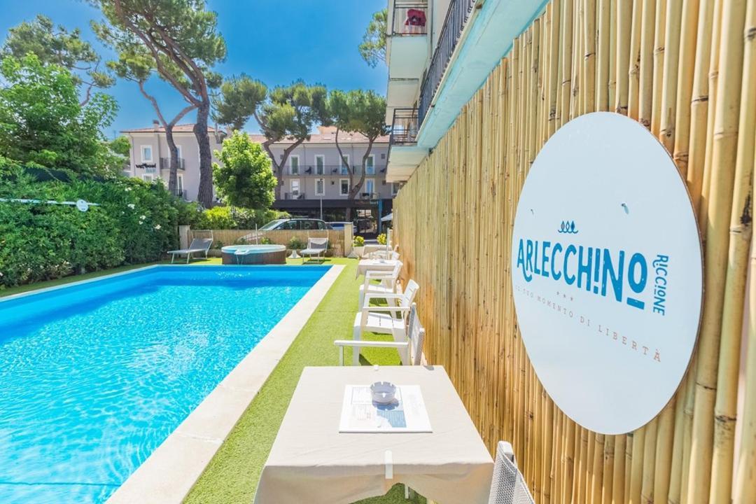 Hotel Arlecchino Riccione Dış mekan fotoğraf